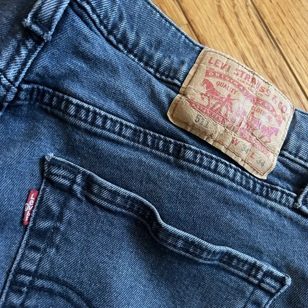 Levi's Jeans Mens 34x34 (Actual 33x32) 511 Blue Slim Fit Dark Wash Faded Denim
